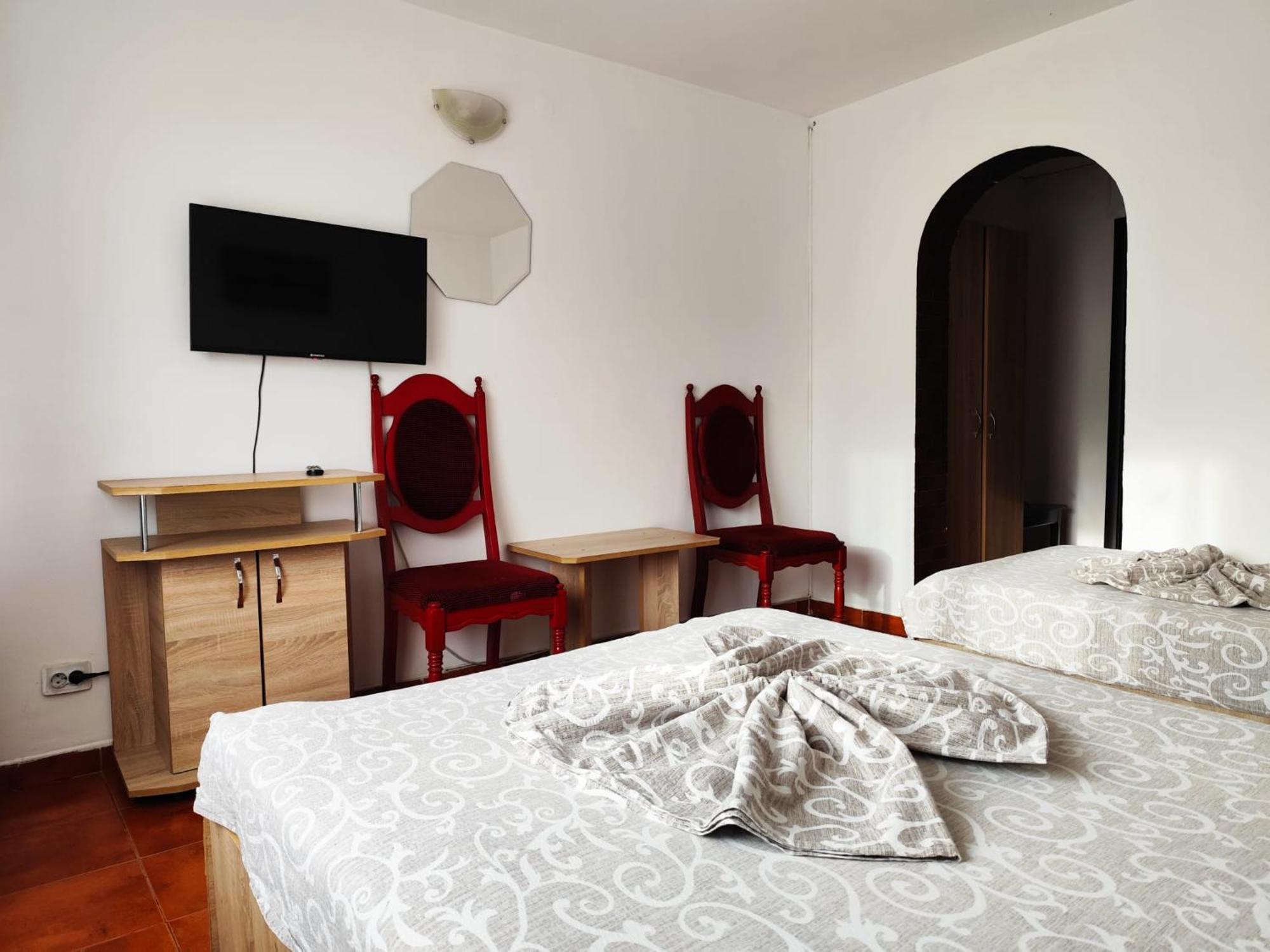 Hotel Orizont Suceava Exterior foto